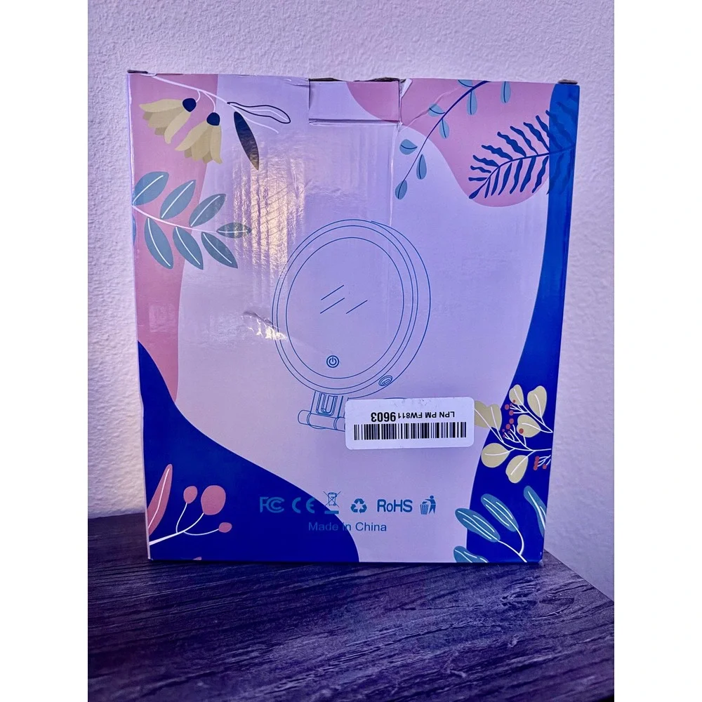 N/A illuminated makeup